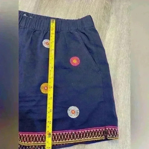 Madewell Navy Floral Flower Embroidered Shorts M - Picture 7 of 8